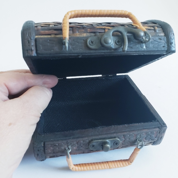 Vintage Asian Woven Vicker Trinket Box# - Picture 8 of 10